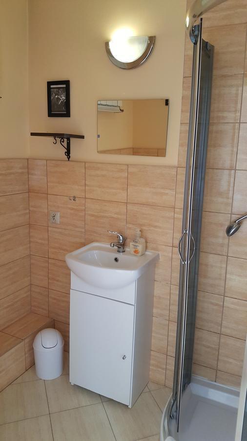 Willton Apartamenty Psary Exteriör bild