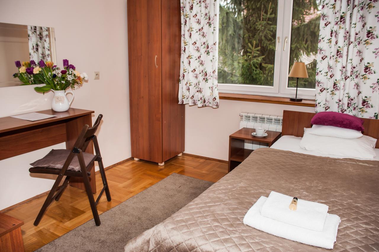 Willton Apartamenty Psary Exteriör bild