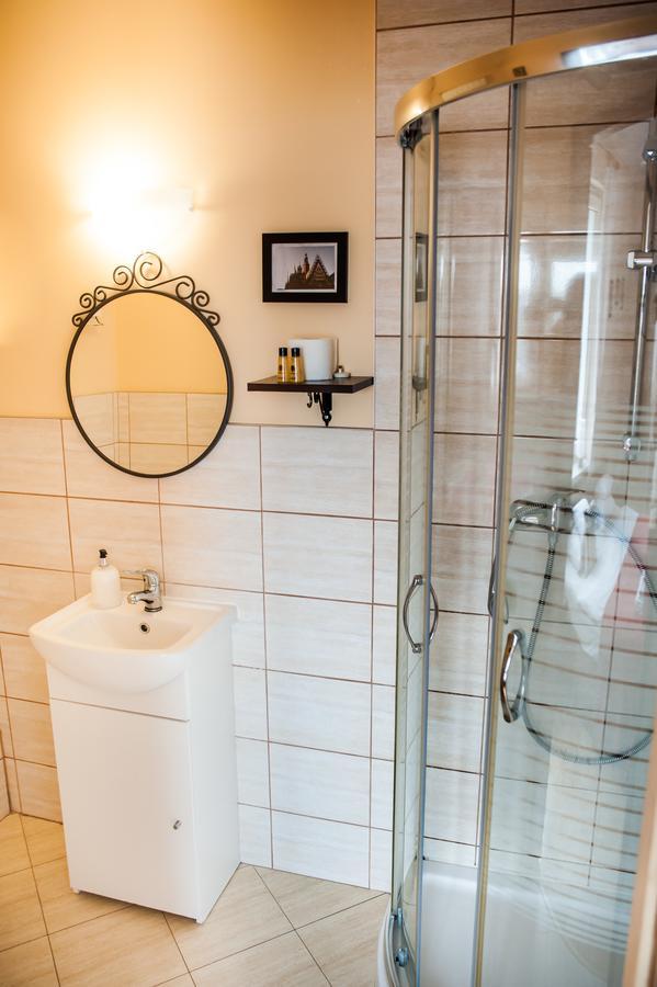 Willton Apartamenty Psary Exteriör bild
